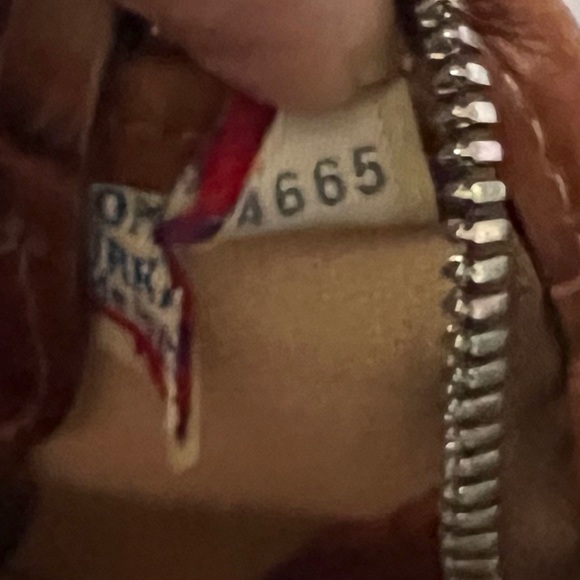 Dooney and Bourke Vintage Hobo Coated Canvas Bag Good Condition - Picture 12 of 12